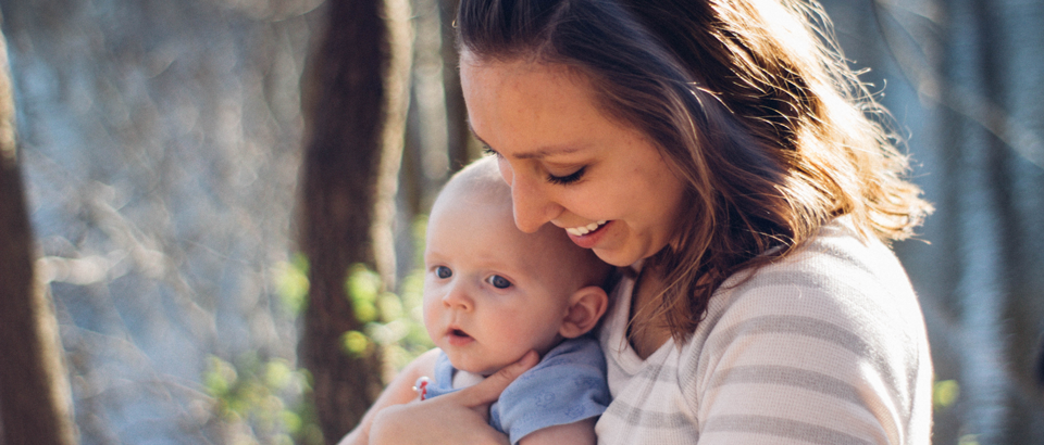 Mommy movement patterns: pelvic floor exercises in everyday life post-pregnancy