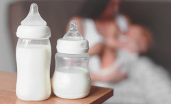 Combination Feeding: Mixing Breast and Bottle Feeding